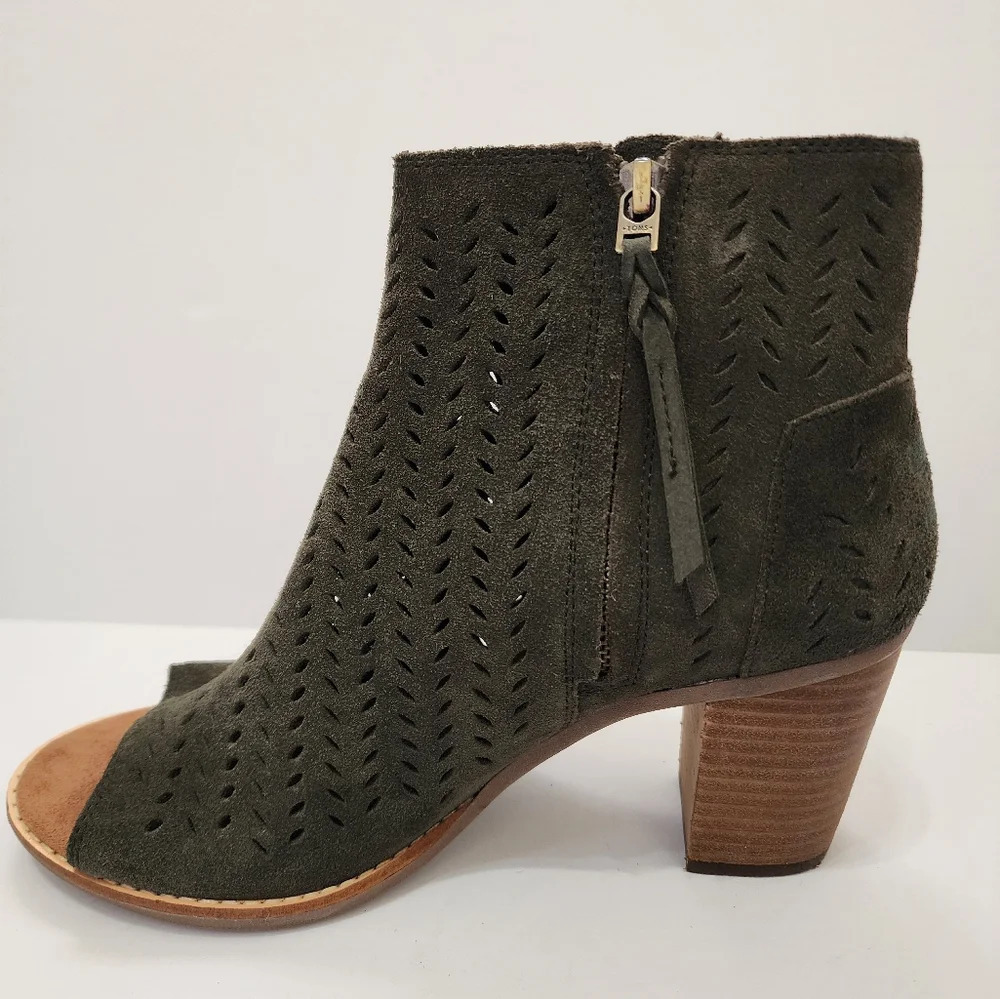 Toms Majorca Peep Toe Booties Olive Green Perforated Size 8.5 - Picture 6 of 11